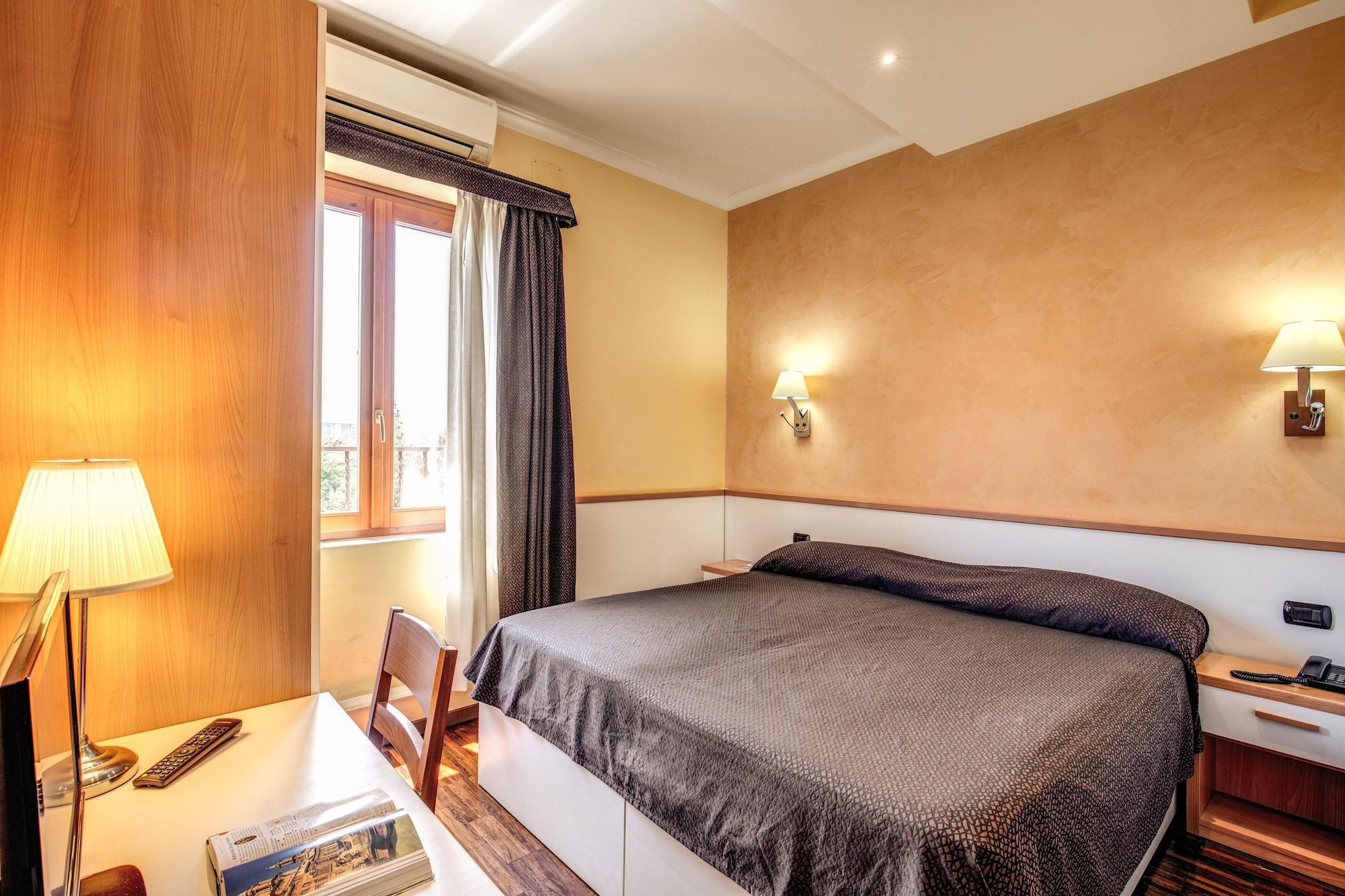 Hotel Roma Tiburtina Metro Bagian luar foto